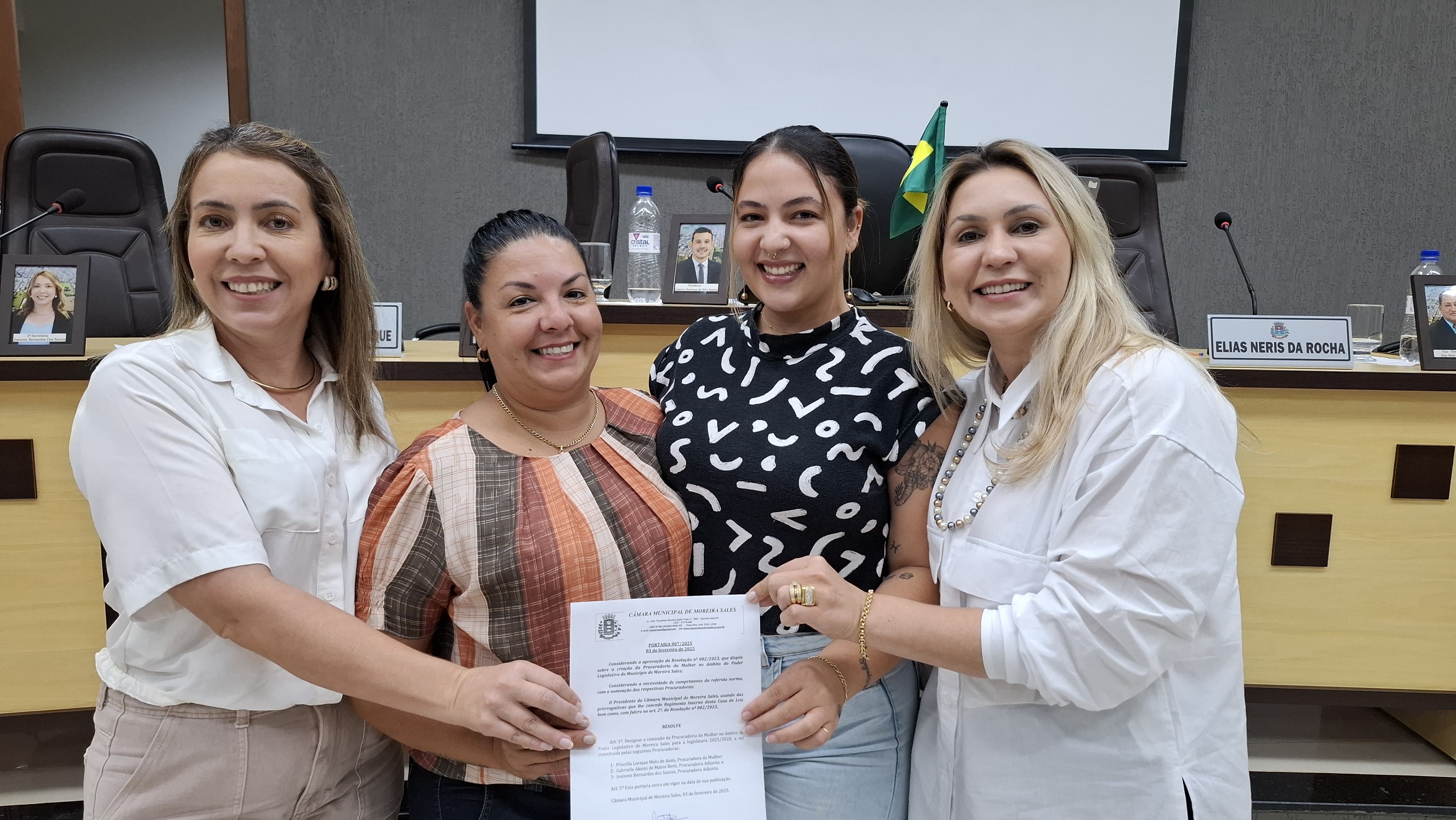 Câmara apresenta nova comissão para Procuradoria da Mulher