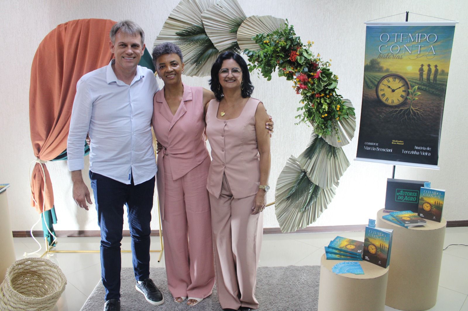 Uma vida que virou livro: Terezinha Vieira emociona Moreira Sales